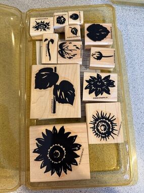 Stampin' Up! Floral and Leaf Wood-Mount Stamp Set in Black on Natural Wood